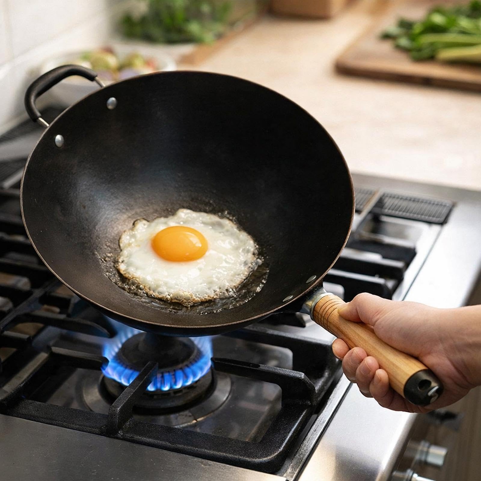 Wok Pan Pentola Wok per Cucinare Padella Antiaderente Ferro Artigianale Manico Ergonomico Adatto per Cucina Barbecue Regalo, 34cm