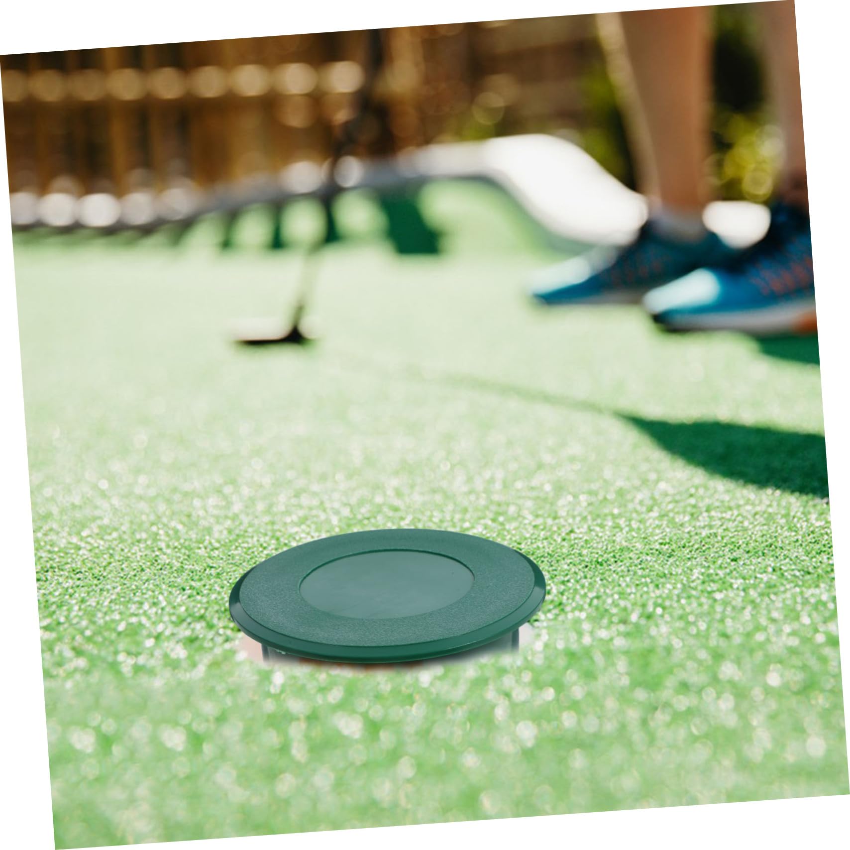 GOOHOCHY Hole Cup Cover Golf Putting Cup Practice Training Aid Lightweight Plastic