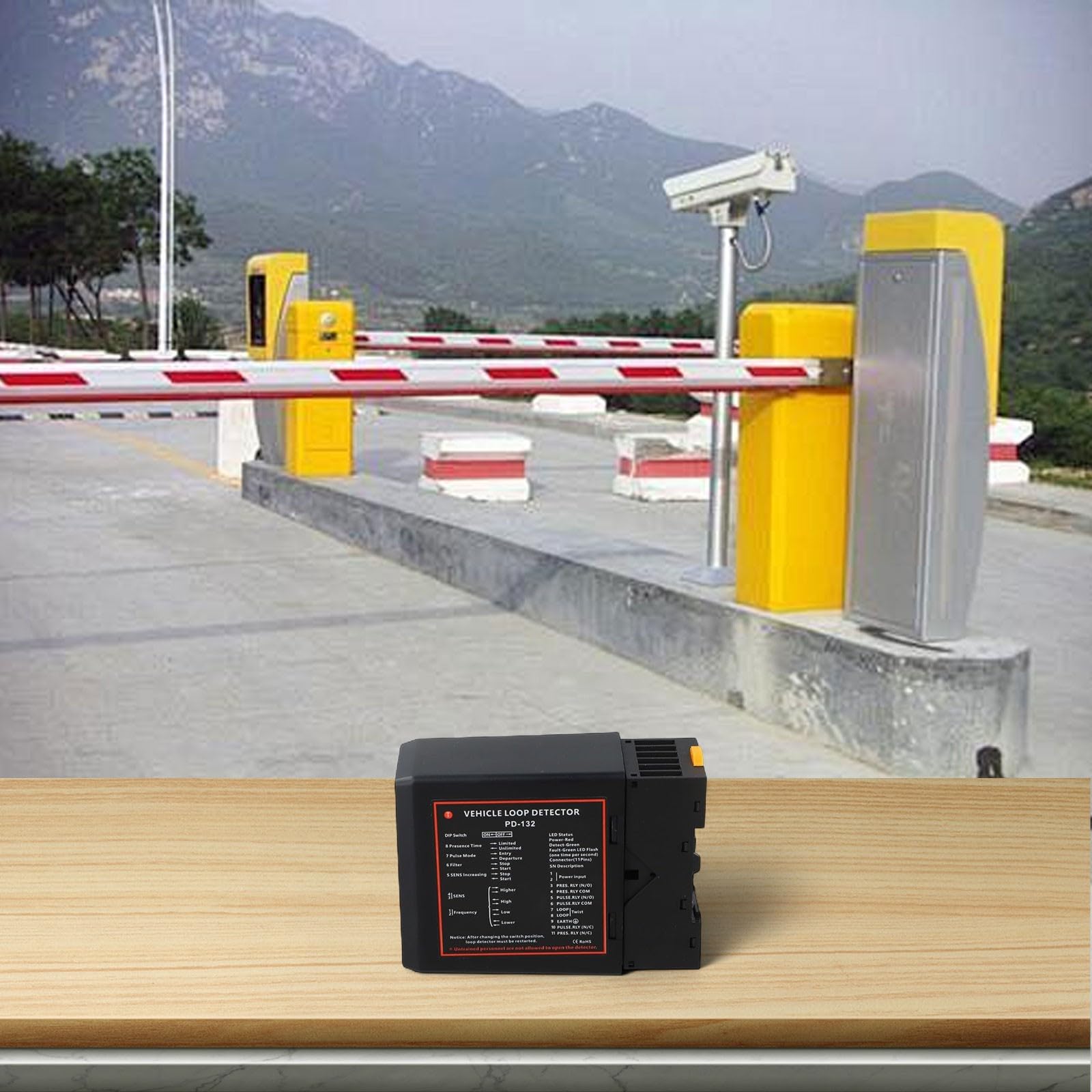Vehicle Loop Detector, PD-132 Single-Channel Induction Detector for Car Park for access Control(24V)