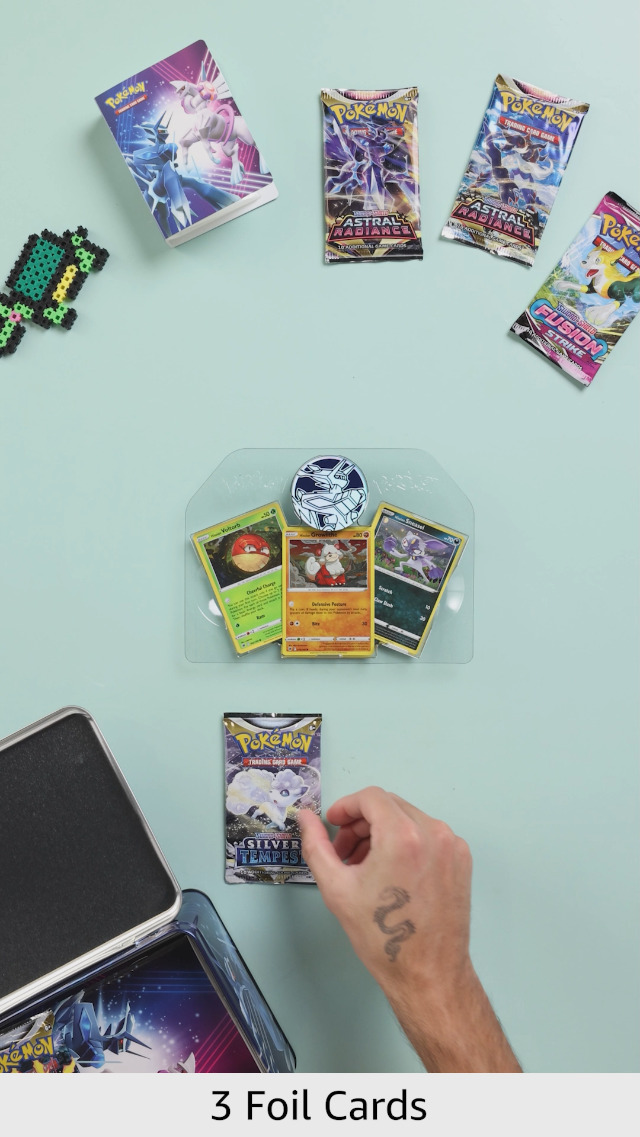 Amazon.com: Pokemon TCG: Collector Chest 2022 : Toys & Games