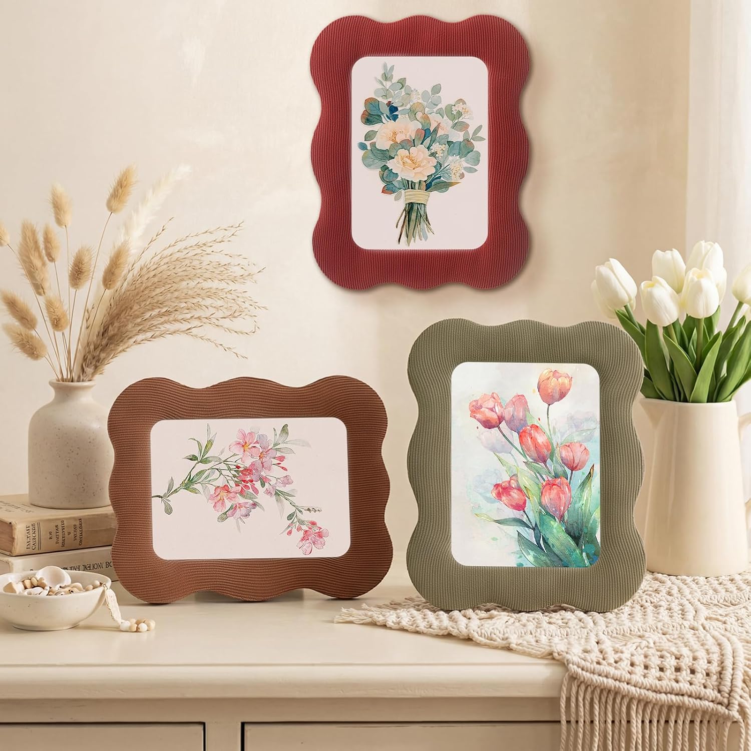 Vicenpal 5x7 Scalloped Picture Frame Set of 3, Cute Curved Picture Frames, Fabric Colorful Photo Display for Tabletop and Wall, Retro Home Decor Family Friends Wedding Gifts (Green, Red, Brown)