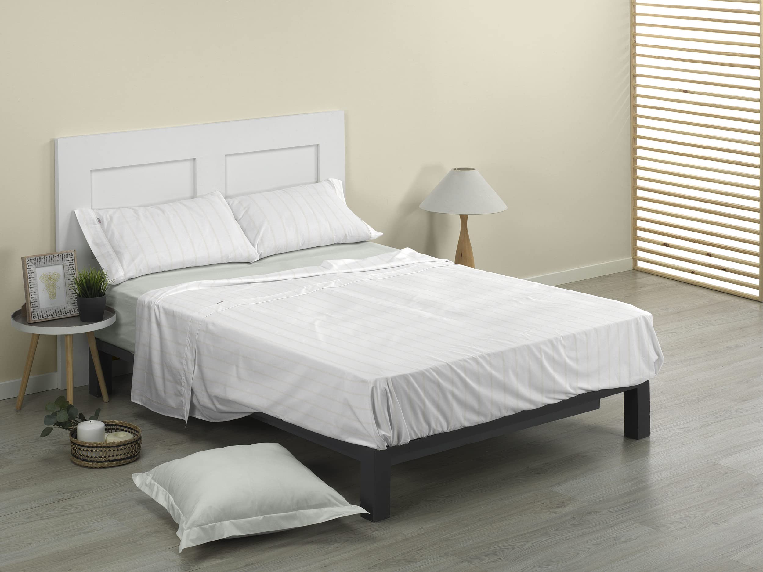 Juego de sábanas de algodón Rita color piedra. Cama de 105 cm. 3 piezas