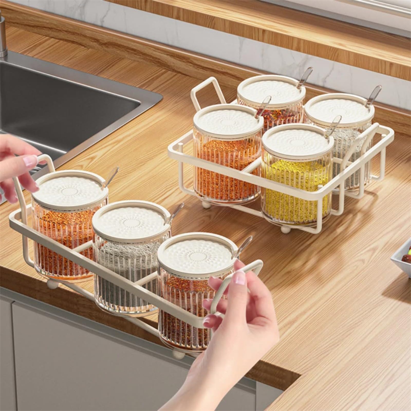Recipiente de especias para encimera de cocina con tapas y cucharas, tarro de metal y plástico transparente para almacenar sal, pimienta y varios condimentos (6 botellas)