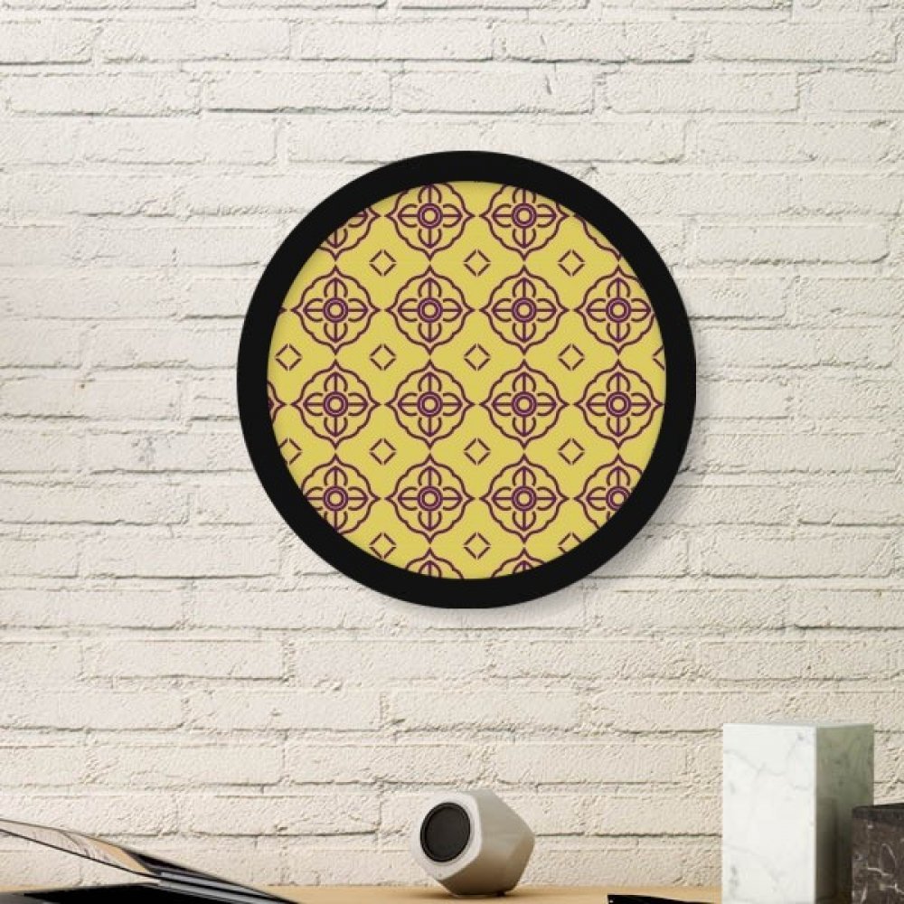 Cadre photo thaïlandais pour rompre la monotonie murale grâce à un motif rond coloré