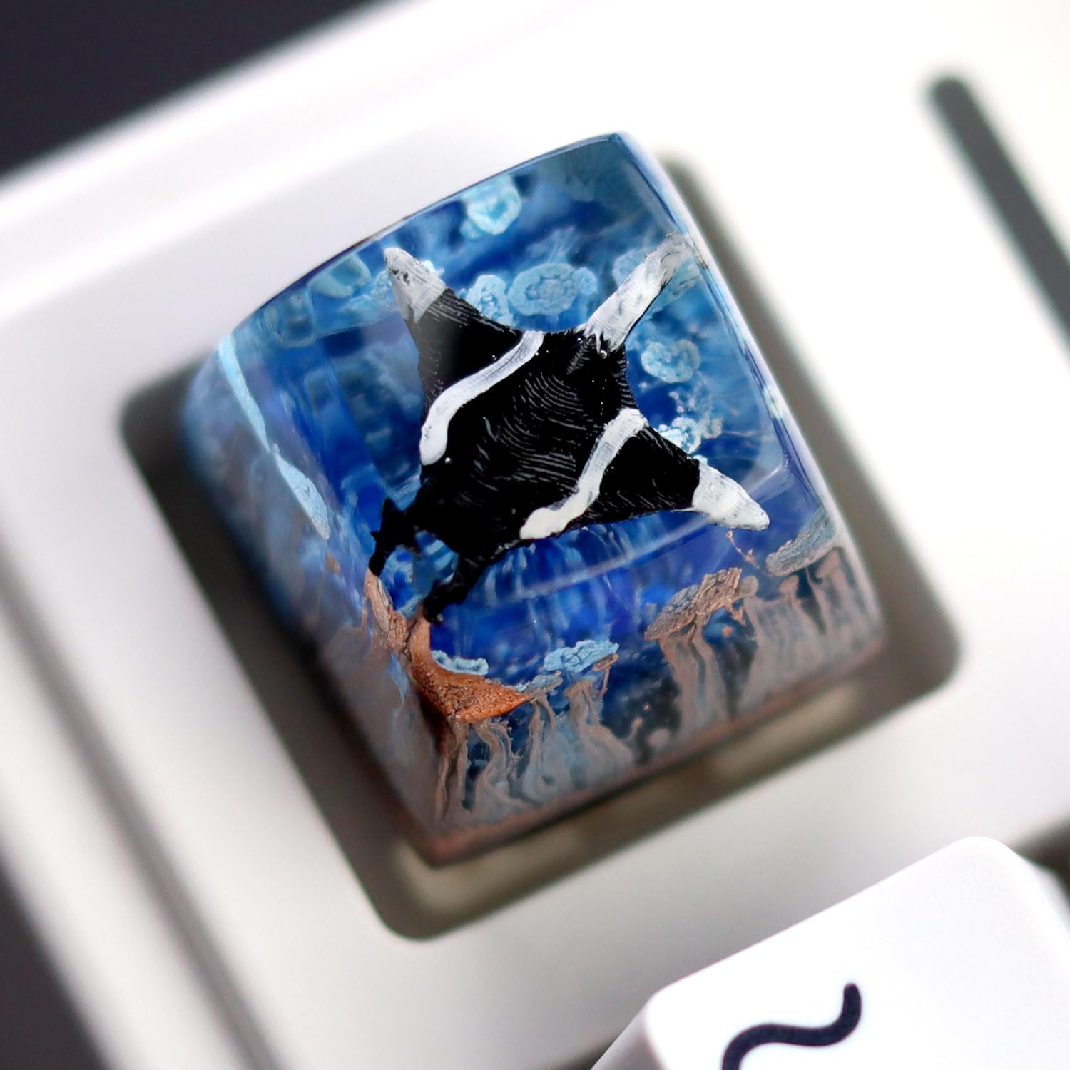 Ocean Cool Aesthetic Stingray Artisan Keycap Esc R1 SA Profile 1U
