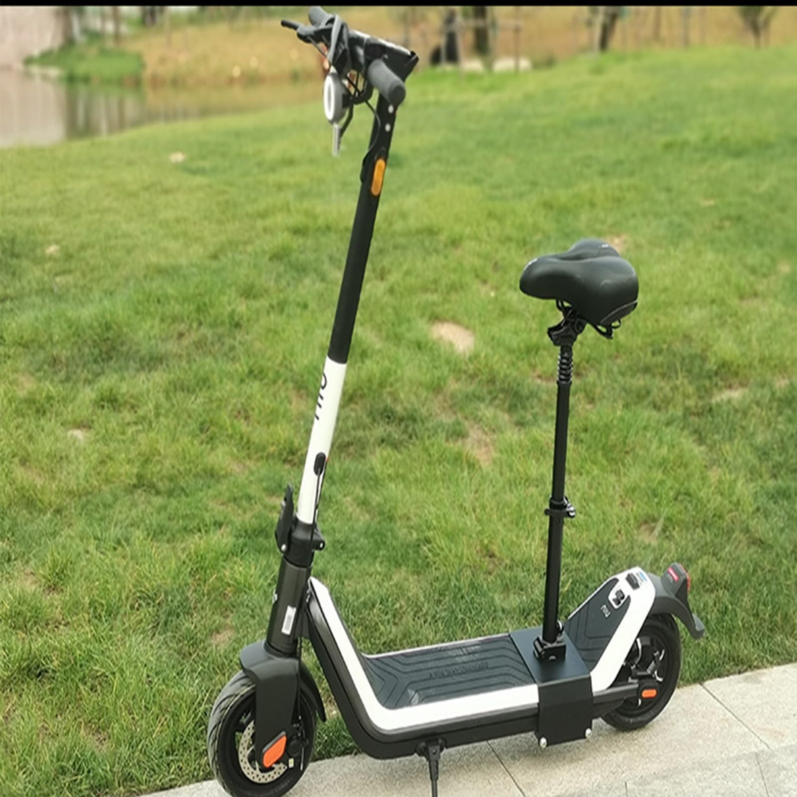Générique Siege Trotinette Electrique, Selle Trottinette avec Double Ressort, Fixation De Siège De Scooter Pliable sans Perforation