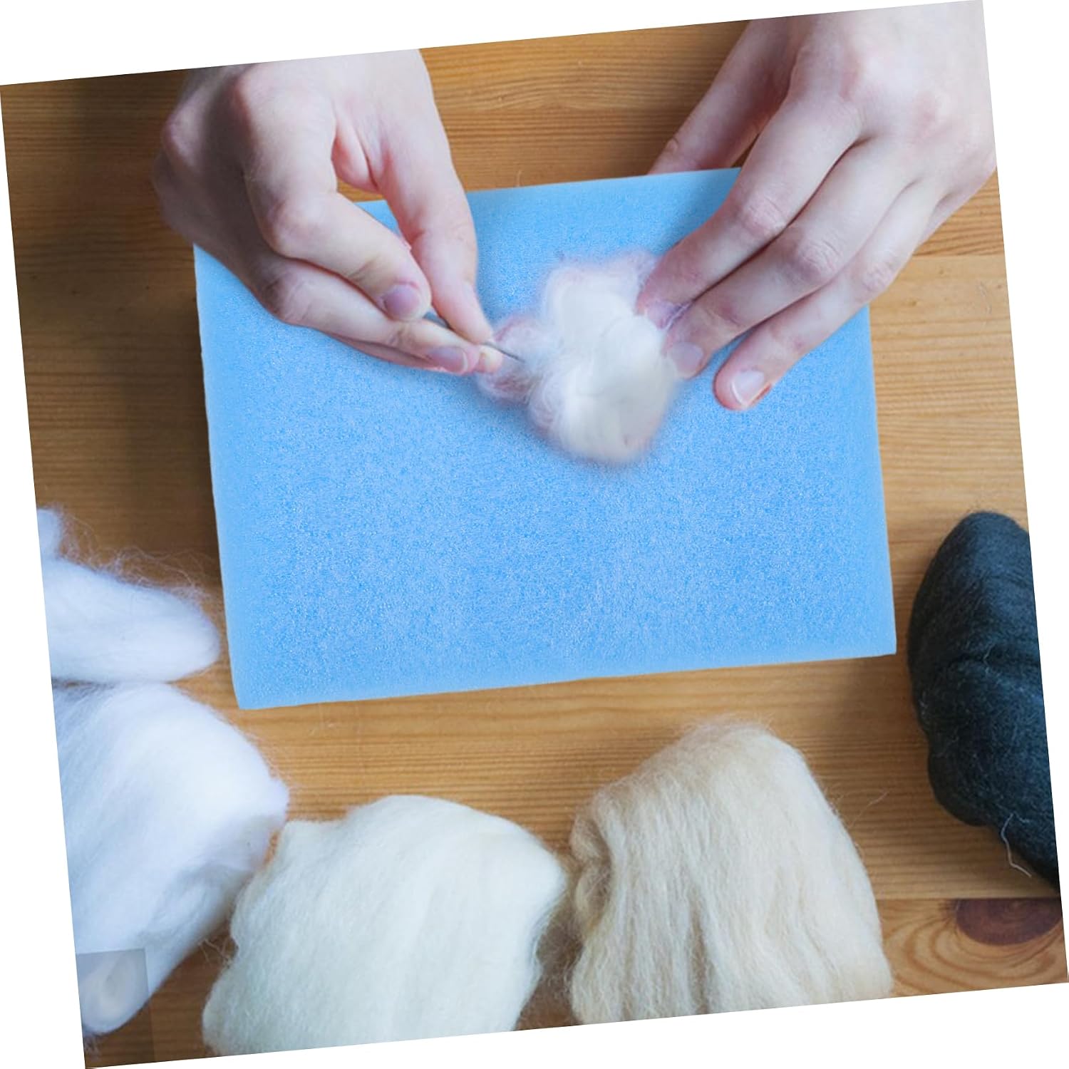 VILLCASE 5pcs Needle Felting Mat Thickened Wool Cushion for Crafts Pad for Needle Felting Lightweight and Portable Crafting Tool