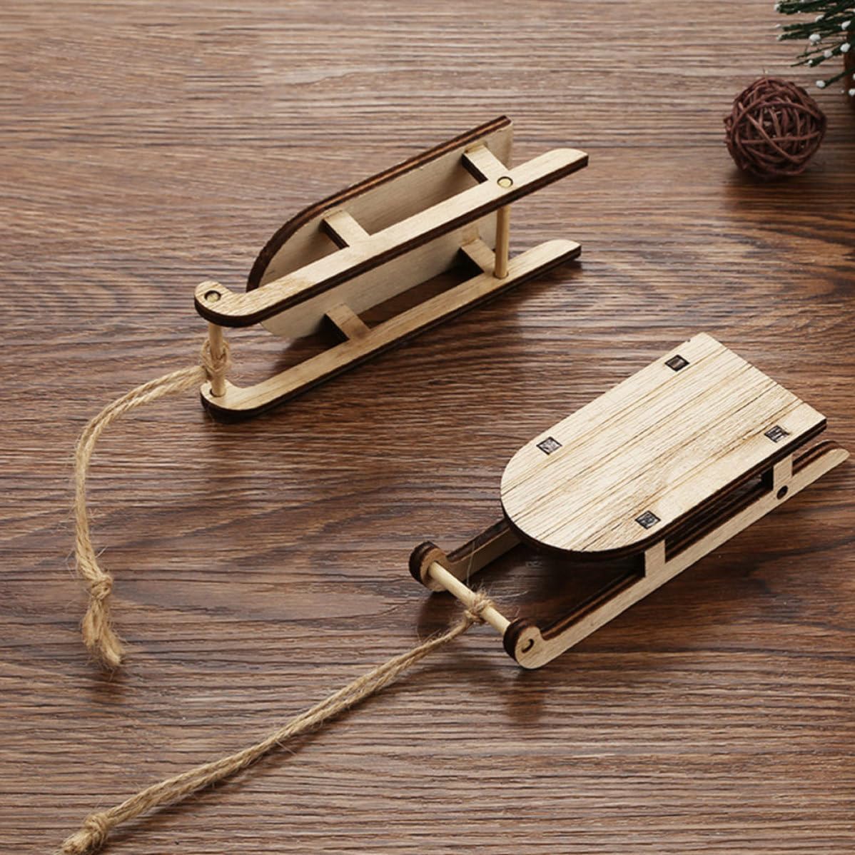 8pcs Wooden Sled Ornament Christmas Sleigh Decoration for Xmas Tree