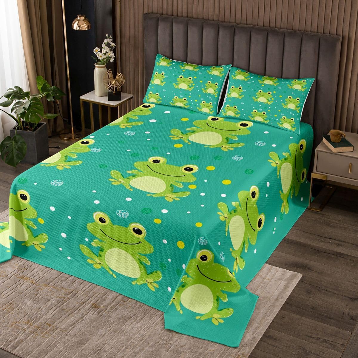 jejeloiu Frog Bedspread Quilts Tropical Amphibian Coverlet Set Twin Size for Kids Boys Girls Kawaii Decor Quilted Coverlet for All Season with 1 Pillowcase Animal Print Microfiber