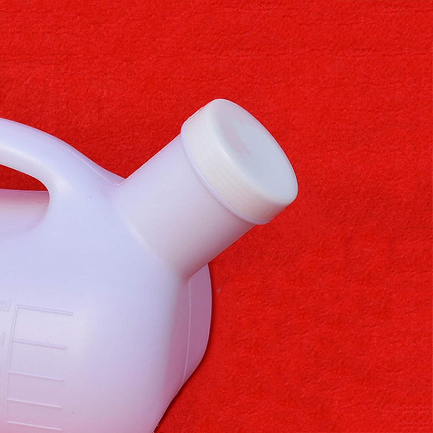 Men Urinal Bottle, Men's Urinal with Screw Cap, 3000Ml Household Urinals Male Urine Funnels Elderly Children Emergency Toilets Travel Mobile Urine Collectors White Convenient and Practical Urinal