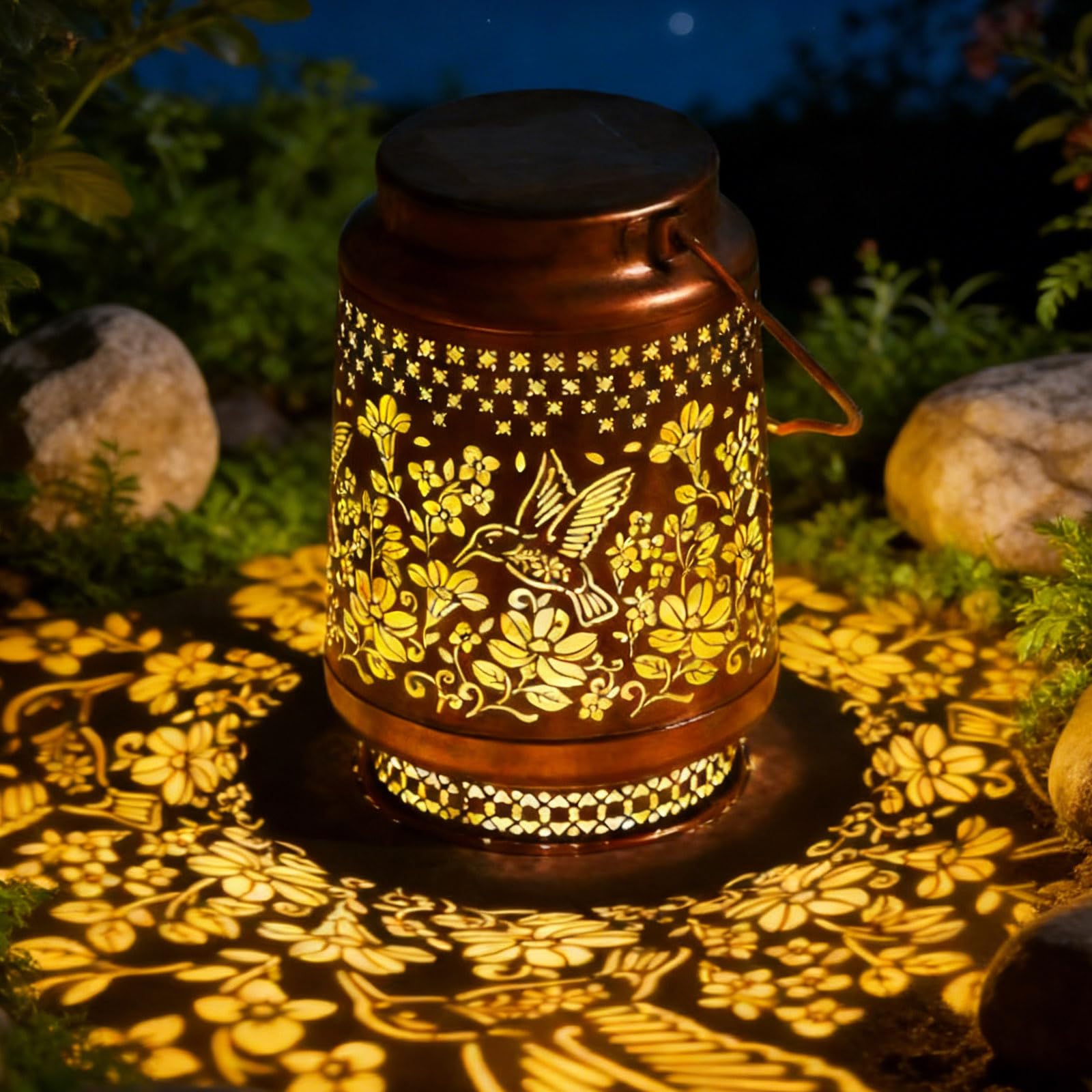 Hummingbird Solar Lantern, Metal Waterproof Solar Lanterns for Outdoor, Garden Ornaments Decorative Lights, Hummingbird Gifts Presents for Mum Grandma Her, Solar Powered Lights for Patio Lawn Yard