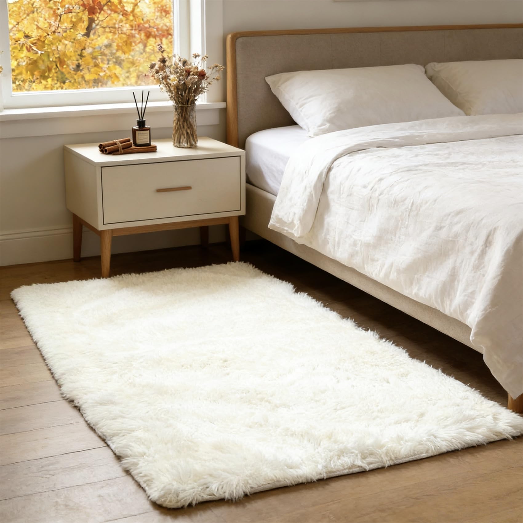 Tapis de salon 131x300 cm blanc et moelleux pour couloir ou bureau