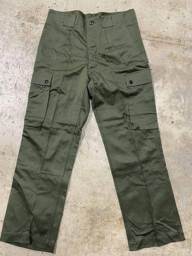 陸自 空挺団仕様 65式OD作業服上下＆専用ズボンベルト 陸自 空挺団仕様 65式OD作業服上下＆専用ズボンベルト - メルカリ