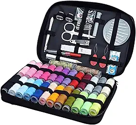 Kit de Costura Completo 96 Peças com Estojo Portátil – Linhas, Agulhas, Tesoura, Fita Métrica e Acessórios para Reparo, Viagem e Uso Doméstico