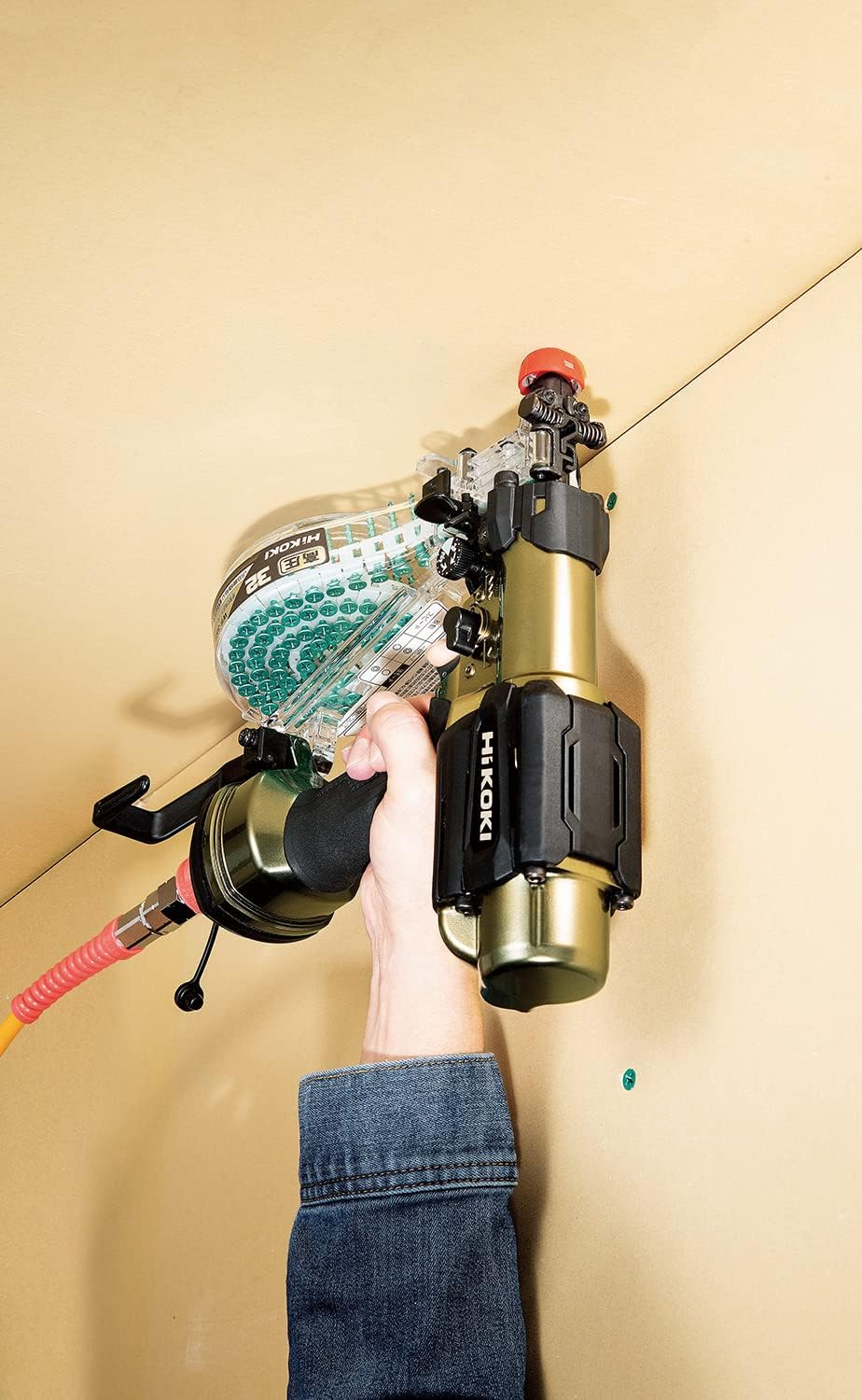 HiKOKI WF3HS High Pressure Air Screw Screwing Machine for Wooden Bases Use Screw Length 1.0 - 1.3 inches (25 - 32 mm) Compatible with DTSN Screws