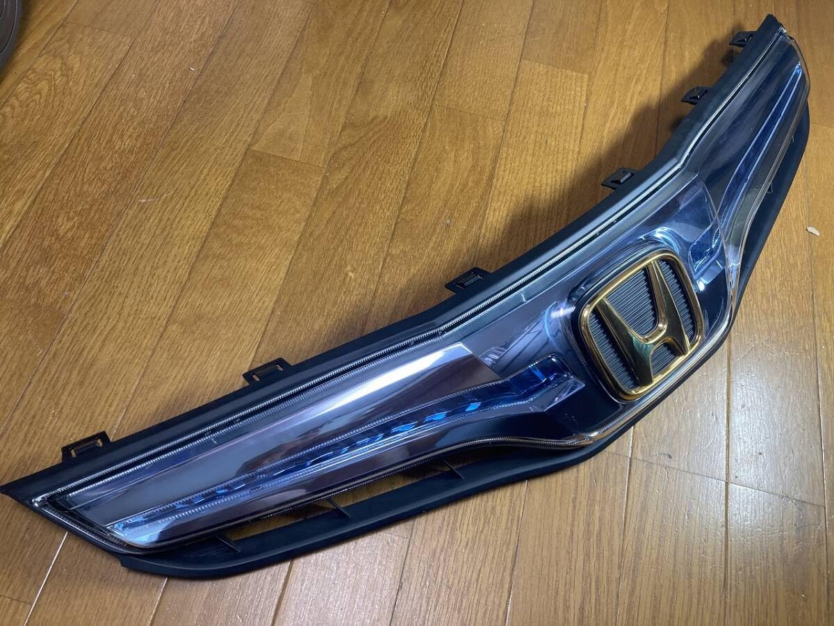 Amazon | 新車外し ♪ フィット GP1 ハイブリッド 後期 純正 フロント 