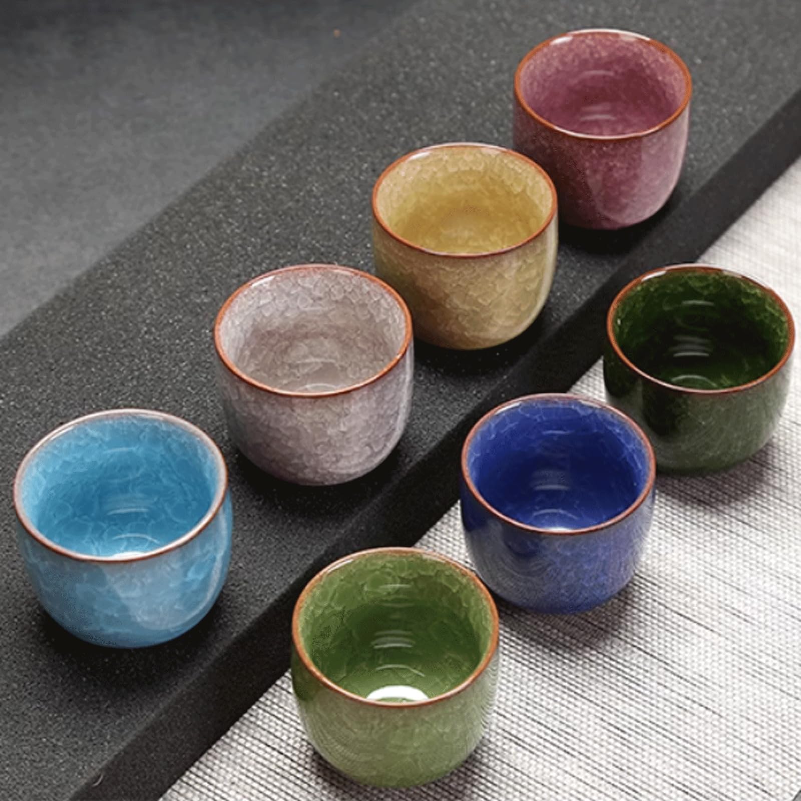 Ensemble de 7 tasses à thé de couleurs mélangées, ensembles de tasses à vin en céramique, tasses à saké classiques de Style chinois/japonais pour Restaurant, bureau et maison Service à saké