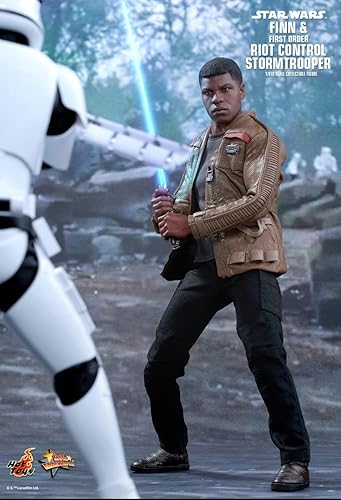 Star Wars The Force Awakens Finn y First Order Riot Control Stormtrooper Figura coleccionable de 1/6 (juguetes calientes)