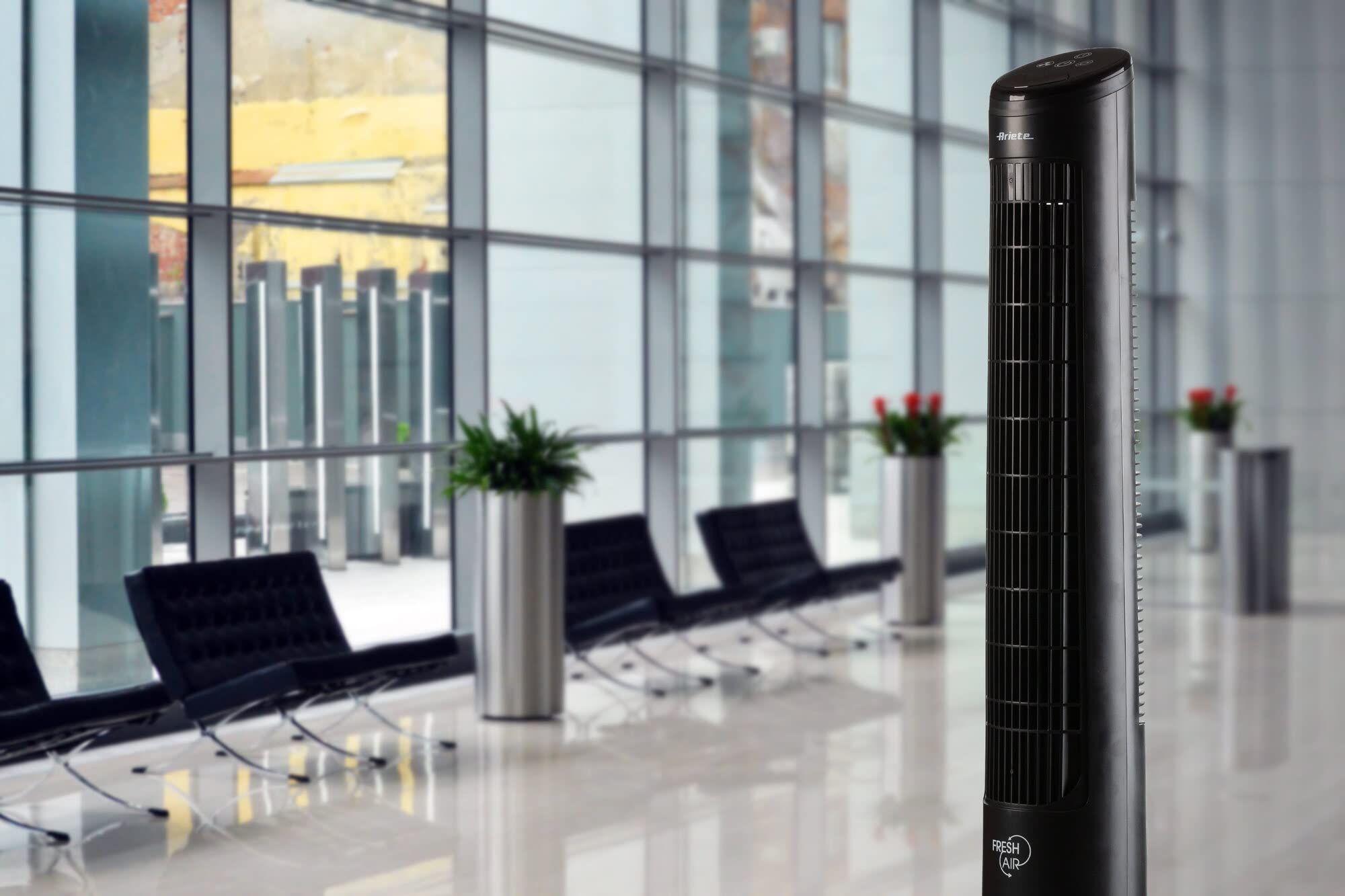 Ariete 805 Ventilatore a torre Freshair, 45W, Oscillazione 180°, Display, 3 Velocità, 3 Modalità Ventilazione, Timer fino a 12h, Nero