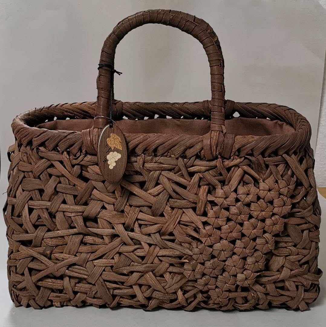 山葡萄かごバッグ 中 山ぶどう 国産 日本製 土居一忠 レディース Amazon.co.jp: 山葡萄かごバッグ 中 山ぶどう 国産 本製 土居一忠