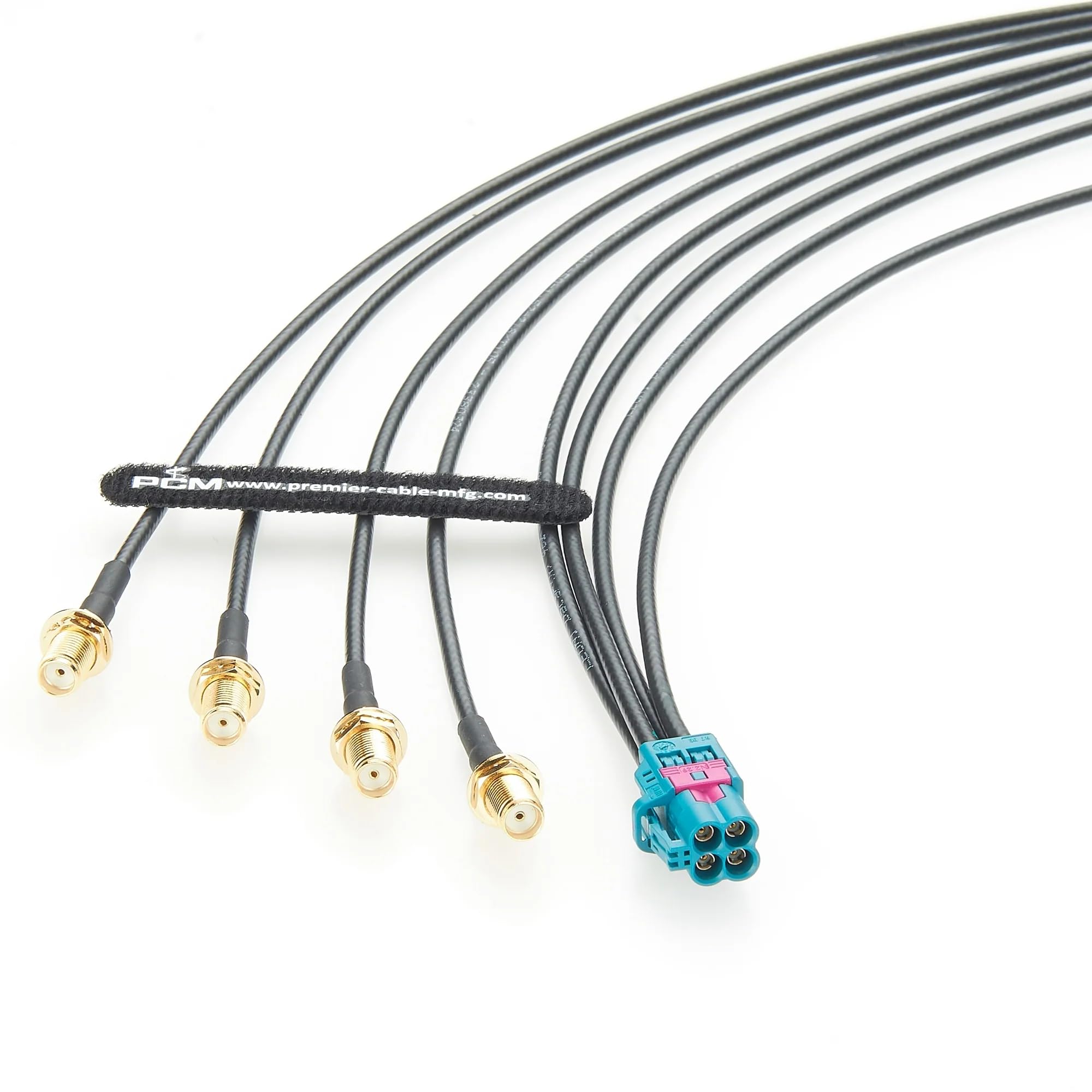Rosenberger Quad HFM Mini Fakra Z femelle vers 4 x SMA femelle Câble 50 Ohm 500 mm Adaptateur RF pour antenne automobile, GPS, télématique