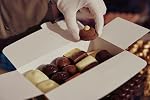 Leonidas Belgian Chocolates | Tout sombre Chocolates dans une belle boîte de ballotin cadeau. Chocolat fin importé de Belgique (1 x 32pc 500g)