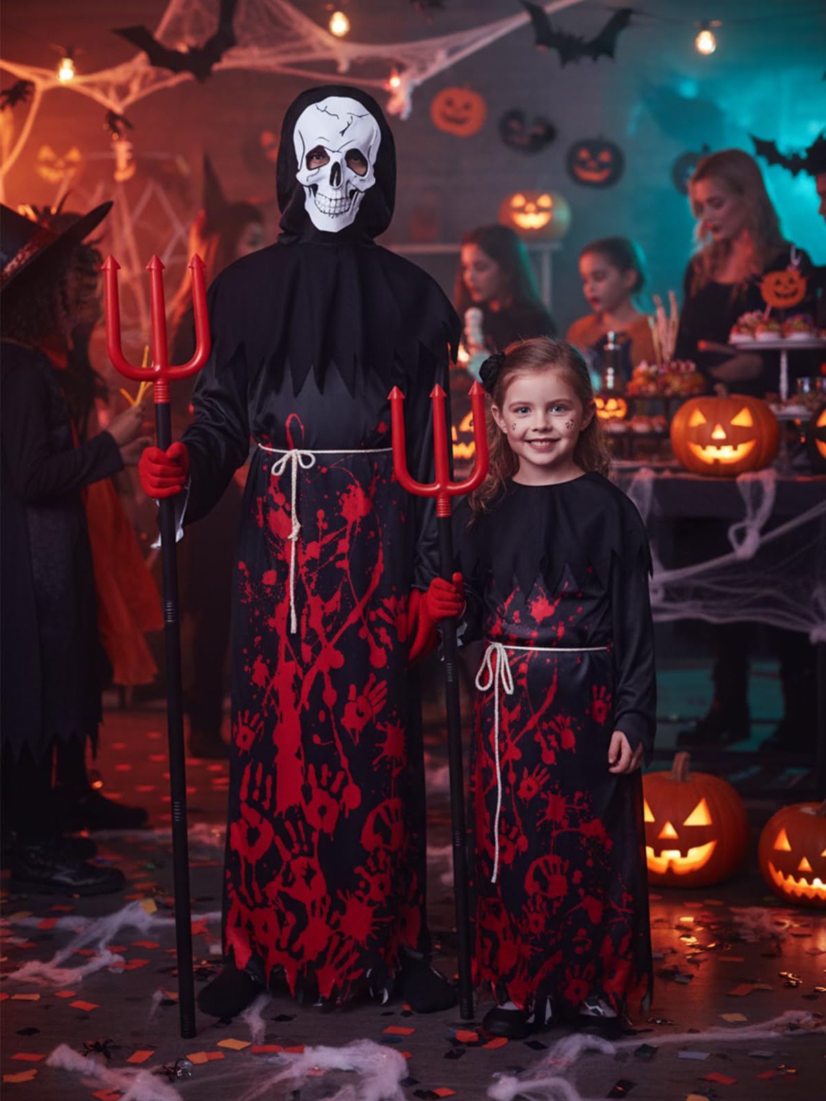 Valcatch Costume da triste mietitore per Halloween, per bambini e ragazzi, fantasma spaventoso, con maschera a testa di teschio e falce, guanti da scheletro, accessorio per cosplay