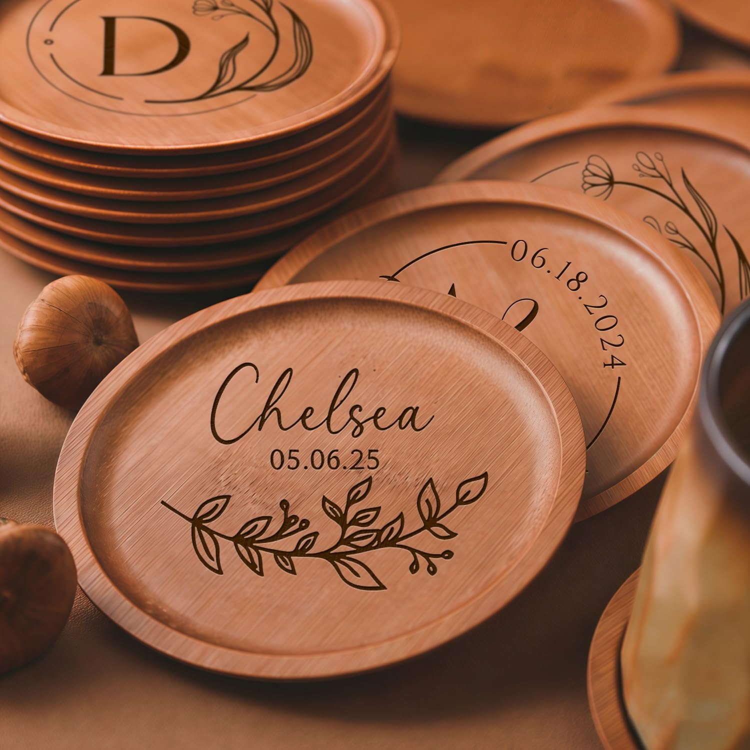 Posavasos De Madera Personalizados con Nombre Grabado, Posavasos De Bambú Personalizados para Bebidas, Regalo para Bodas E Inauguraciones De Casas, Detalle para Despedidas De Soltera(20pcs)