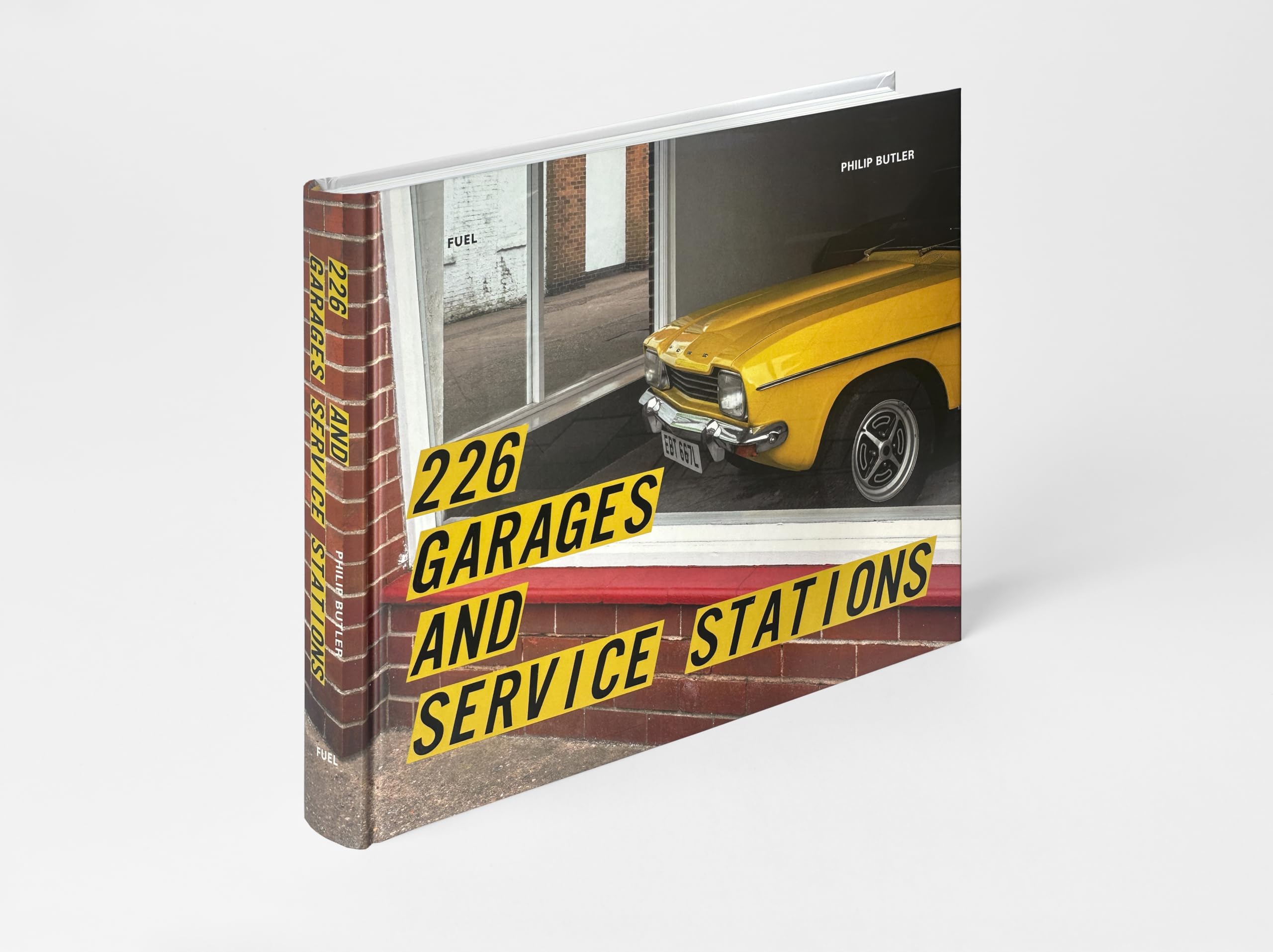 Philip Butler 226 Garages and Service Stations /anglais