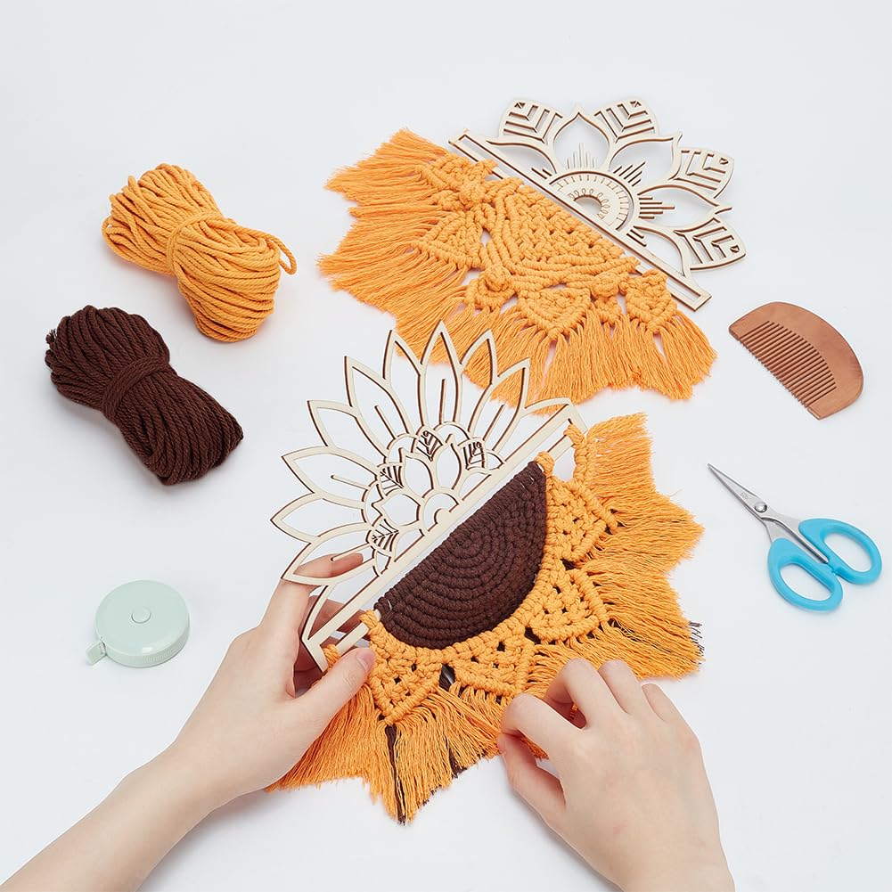 FREEBLOSS DIY Macrame Lotus Wandtapijt Kit - Muur Opknoping Decor met Frame voor Woonkamer - Kit voor Beginner met Instructie