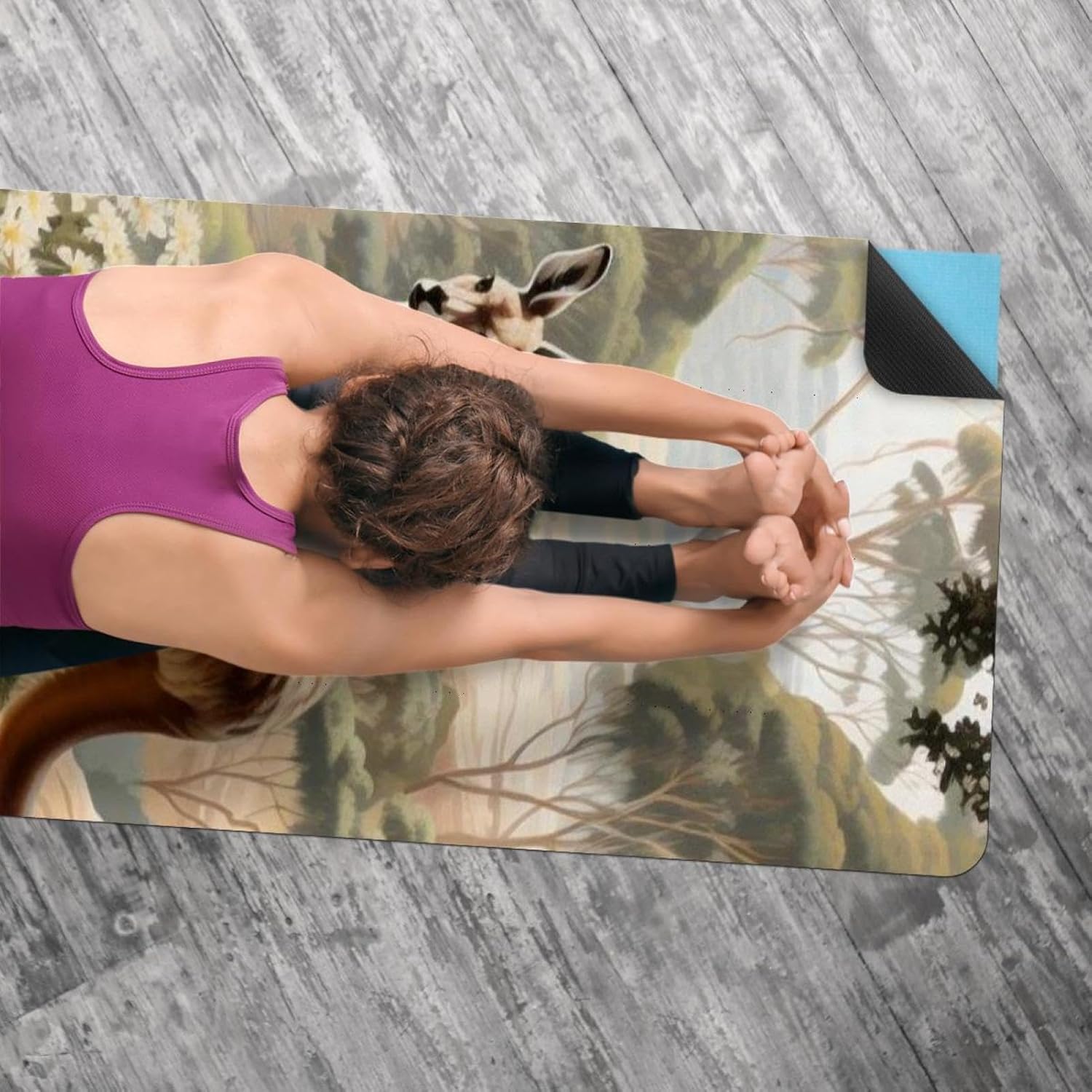 Yoga Towel, Kangaroo Pattern Non Slip Sweat Absorbent Hot Yoga Mat Towel for Hot Yoga, Pilates and Fitness - 72.8" x 26.8"