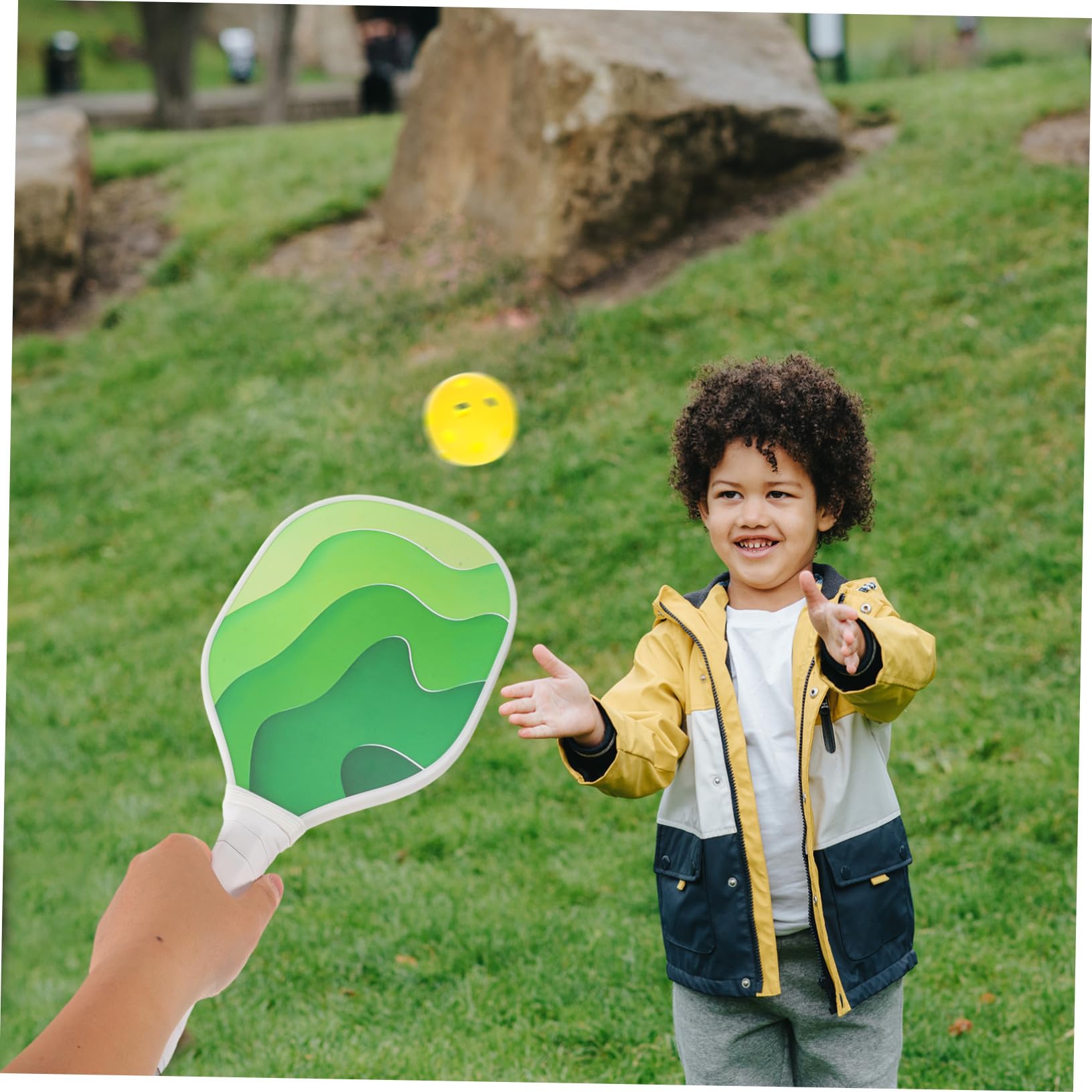 TOYANDONA Racchetta da Pickleball in Fibra Leggera con Cuscini Antiabrasione Set di Racchette per Allenamento e Gioco all Aperto Chiuso per Principianti e Famiglie