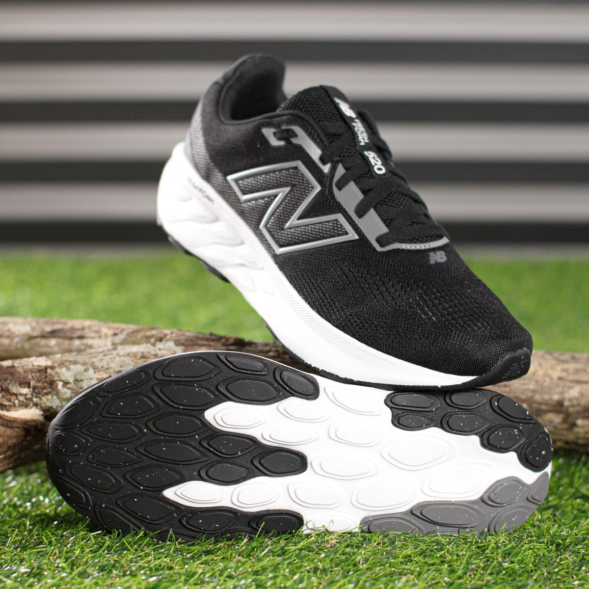 Tênis New Balance 520 V9 Masculino