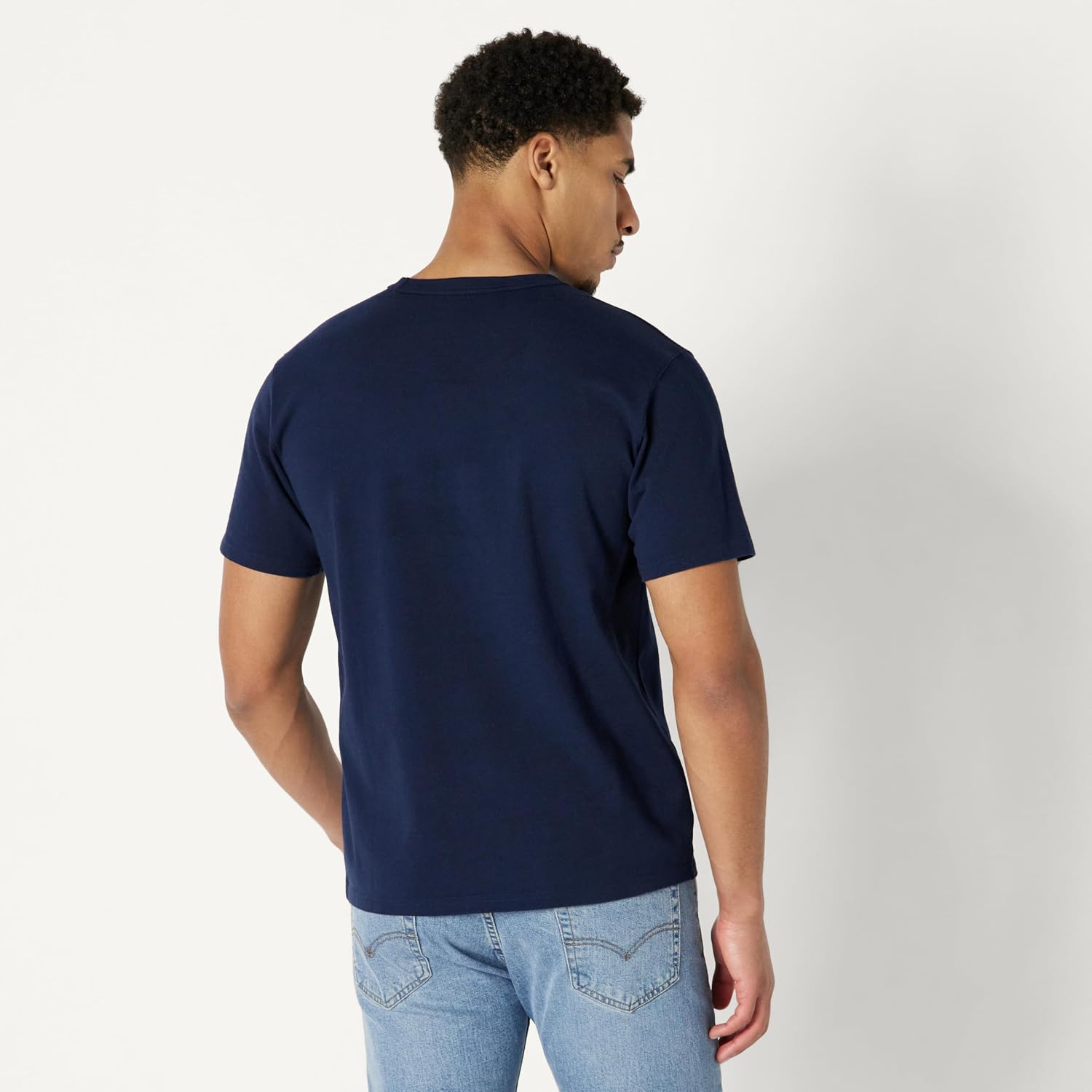 Amazon Essentials Men's Relaxed-Fit Heavyweight Cotton T-Shirt