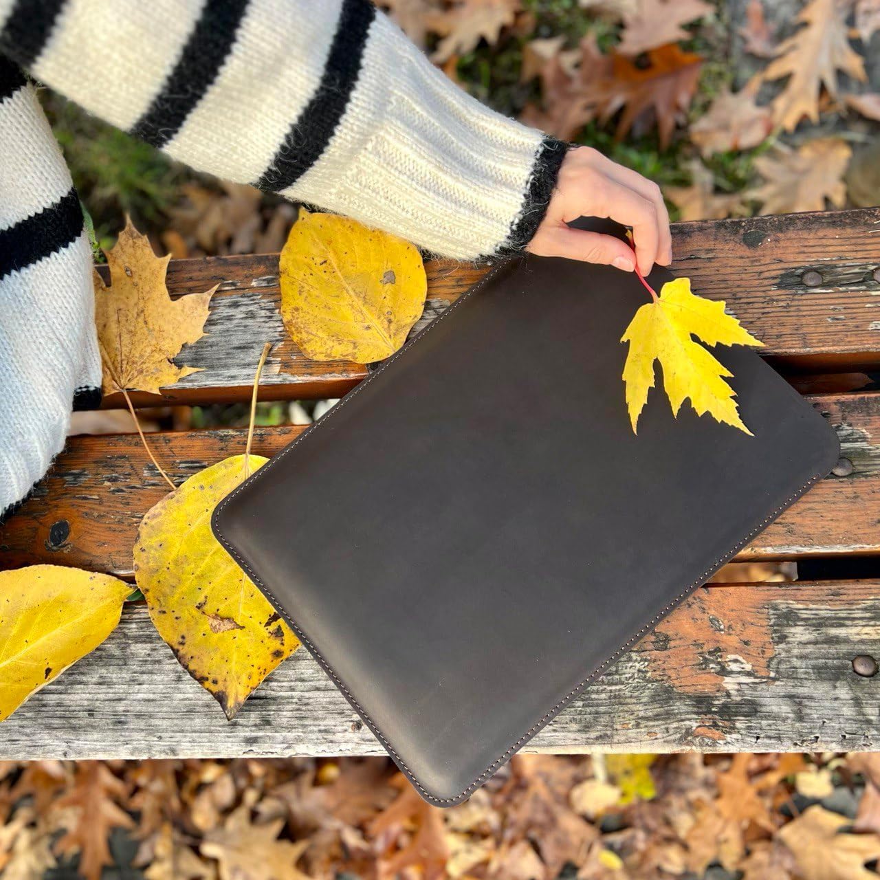 MacBook Air / Pro leather sleeve 13インチ Macbook Air Leather Sleeve - 13 