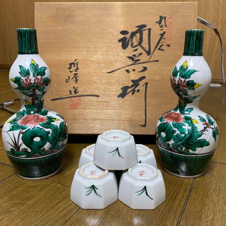 Amazon.co.jp: 土九谷焼 徳利 御猪口 酒器セット : ホーム＆キッチン