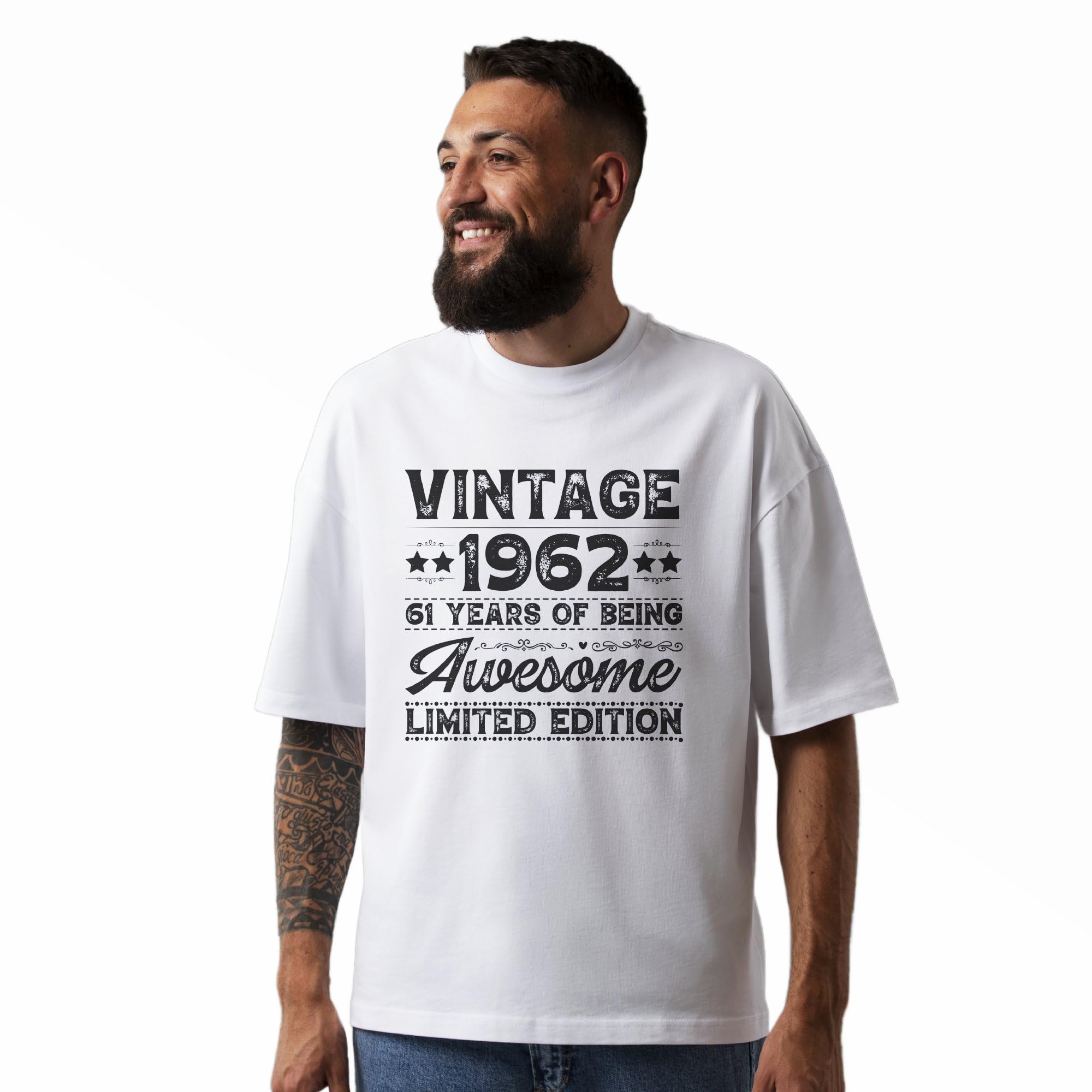 Seek Buy LoveUnisex T-Shirt Vintage 1962 Limited Edition, 61 Years of Being Awesome, Oversized Tee, Casual Retro Top, Birthday Gift