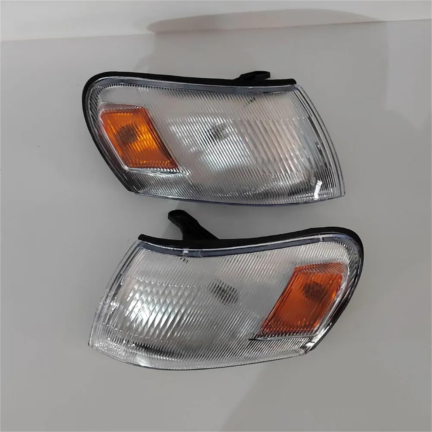 A Pair Car Corner Lamp Compatible With Toyota COROLLA AE100 AE101 AE102 AE103 AE104 1992 to 1995 Turn Signal Light