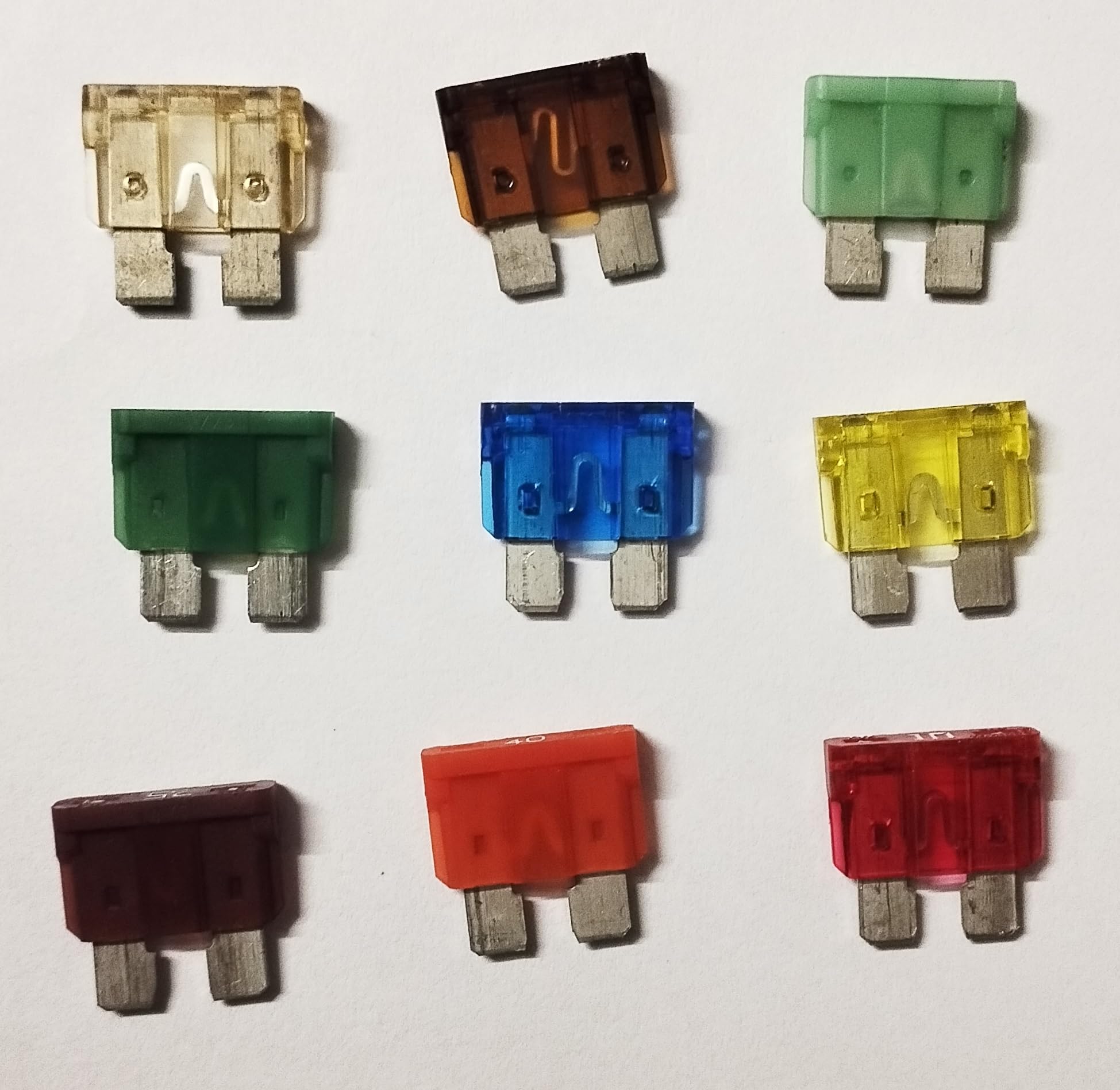 Blade Fuse Standard Size For Car Truck Bike etc Fuses Automotive Fuse [5,7.5,10,15,20,25,30,35 & 40 A Amp] (Set of 9)-image-4