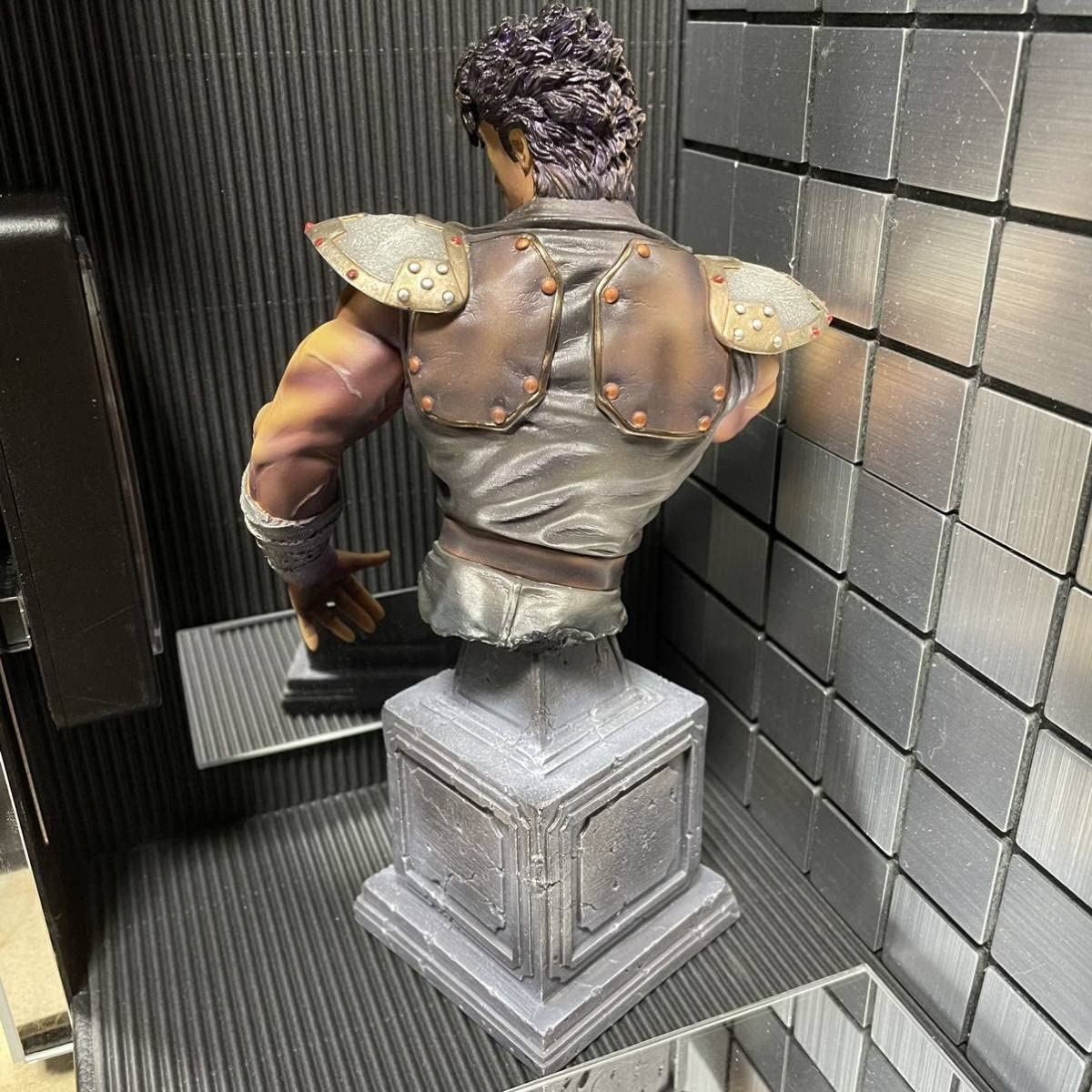 Amazon.co.jp: 激レア 海洋堂 北斗の拳16胸像 北斗神拳伝承者