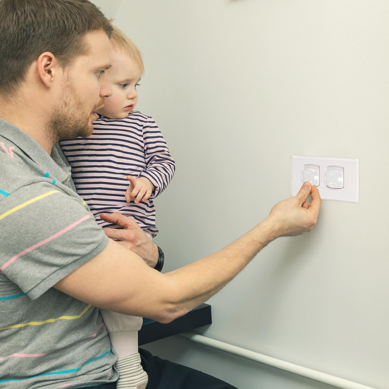 Thyle - 200 fundas de enchufe a prueba de niños a granel para enchufes eléctricos, fácil de instalar, resistente y seguro kit de prueba de bebé para oficina en casa a granel (transparente)