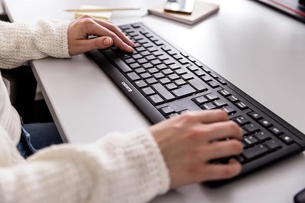 CHERRY Stream Wireless Keyboard, German Layout (QWERTZ), 2.4 GHz Radio, Quiet Keys, Flat Design, Battery Operated, Black - 2
