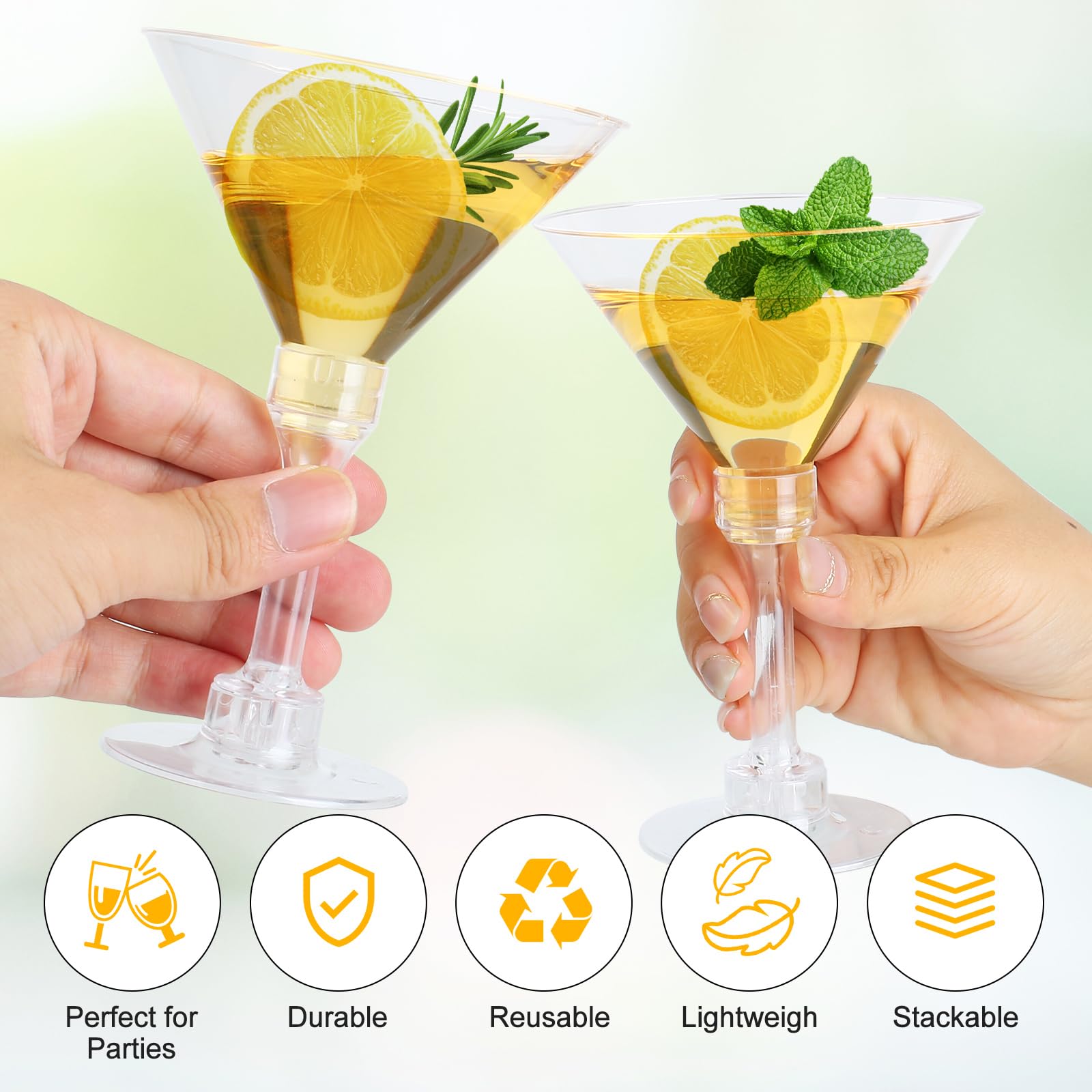 Bicchieri da Cocktail in Plastica o Particolari per Aperitivo