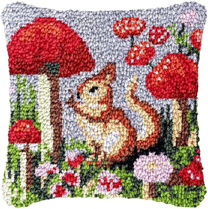 Latch Hook Pillowcase Kits Mushroom & Squirrel Latch Hook kit Cushion Throw Pillow Embroidery Craft Kits for Beginner DIY Latch Hook Rug Kit with Printed Canvas Hobby & Craft 43x43cm