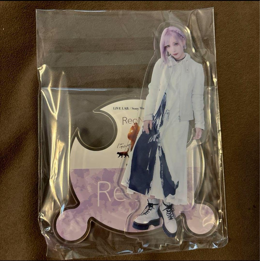 ReoNa アクリルスタンド ReoNaアクリルスタンド Giftore最 安 価格