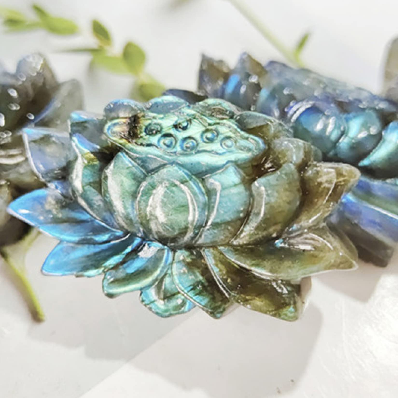 Amazon.co.jp: クリスタル蓮の花の置物クリスタルと石ナチュラルブルー