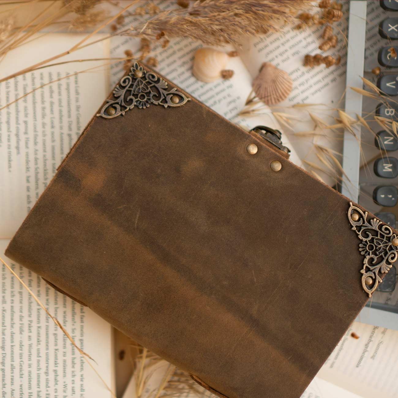 Gusti Cuir studio - Carnet de notes"Gerendiell" Cuir de buffle GL 2P49-24-20