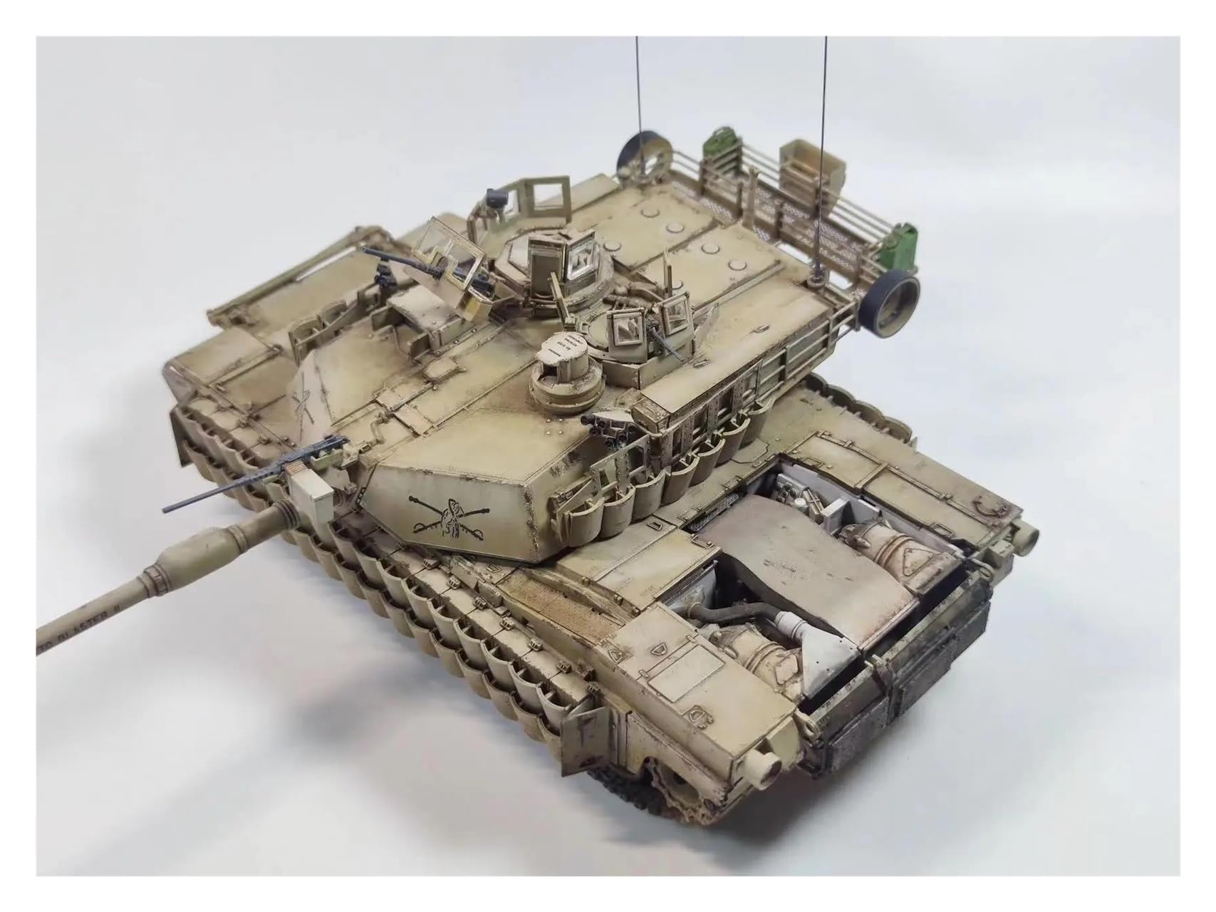 ホビーマスター　1/72　ダイキャストディスプレイモデル　戦車　6点　ジャンク Amazon | ミニカー 1:35 M1A2 主力戦車のカラーリング、完全に