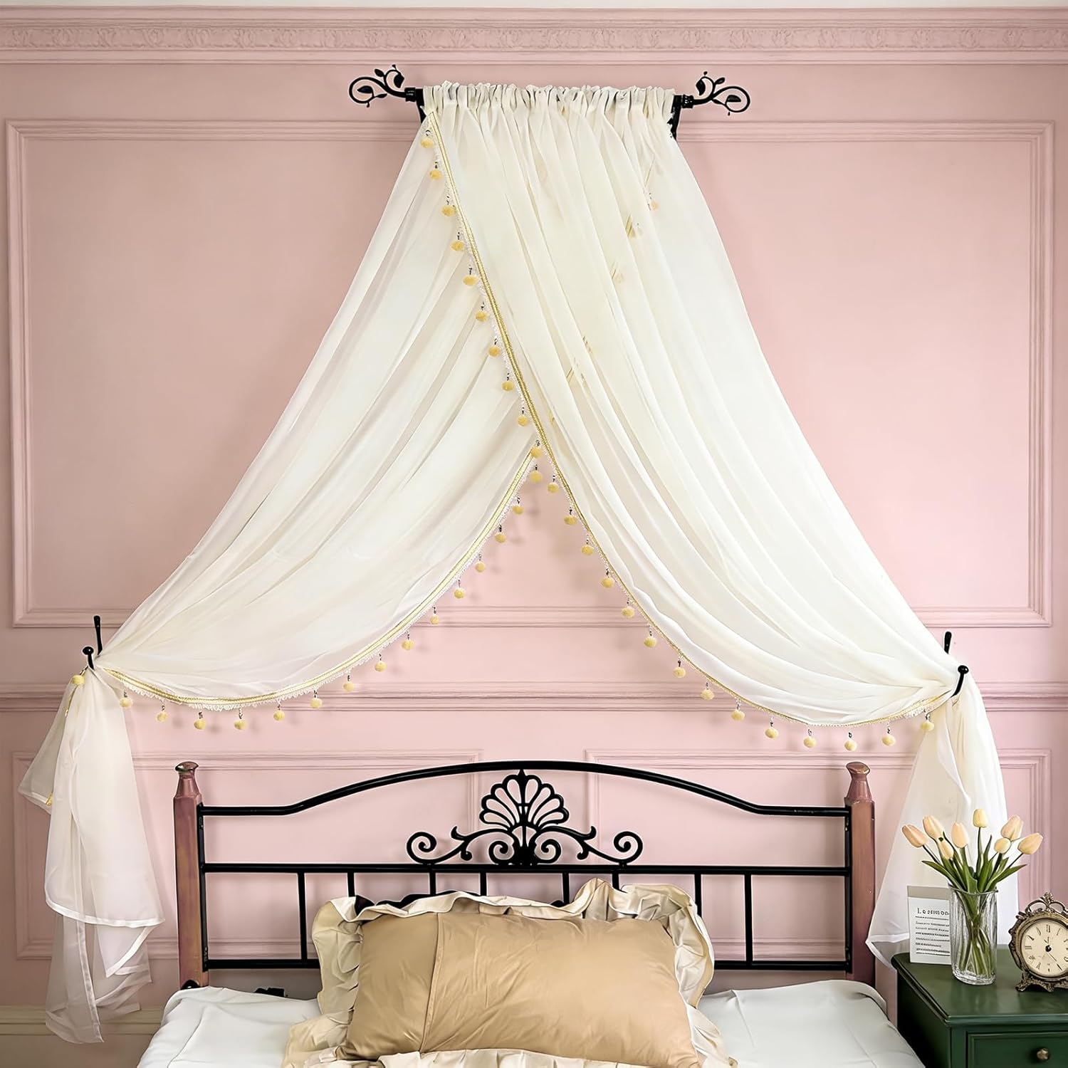 Bed Canopy for Girls, Princess Bed Canopy with an Elegant Straight Metal Pole Decoration, Retro Medieval French Tassel Beige Queen Bed Canopies & Drapes (Beige)