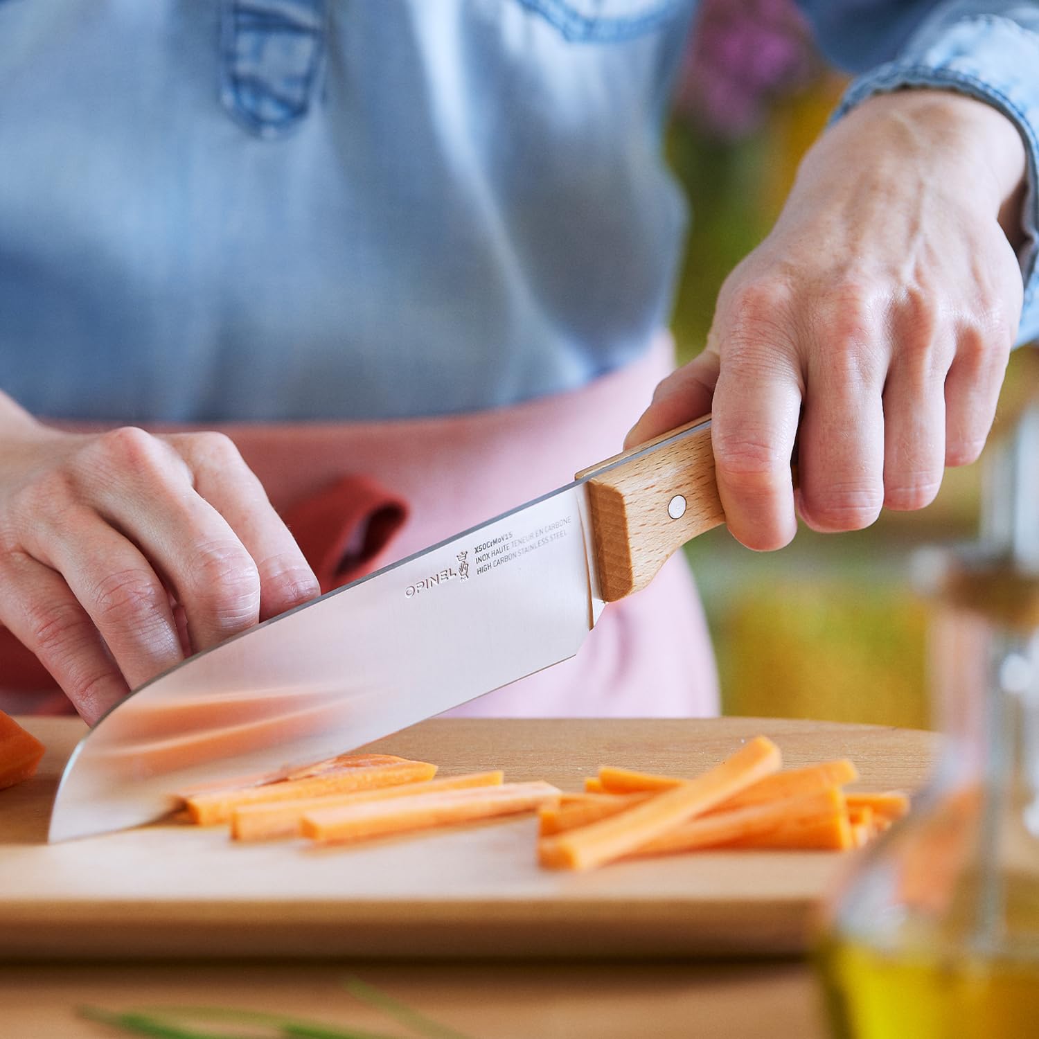 Opinel Parallele - Set di 5 coltelli da cucina con ceppo, lame in acciaio inox ad alto tenore di carbonio, manici in legno di faggio (blocco da 5 pezzi, coltello da pane)